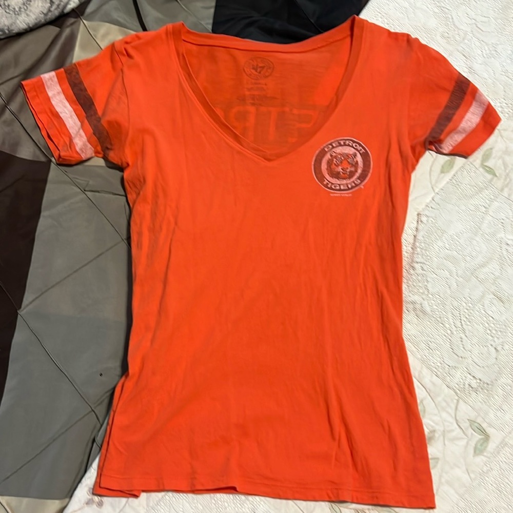 ⭐️ Detroit tigers baby doll tee - Picture 1 of 5
